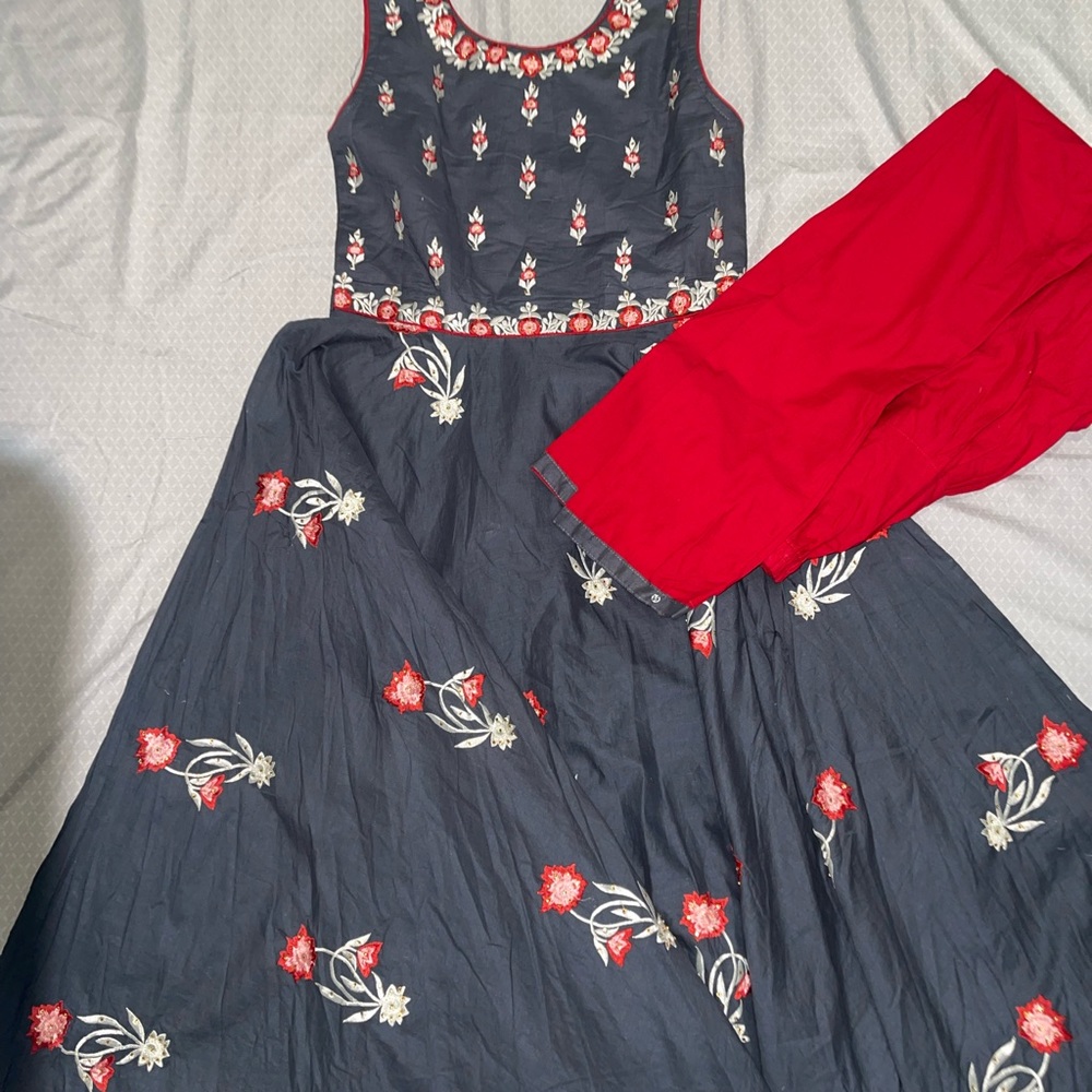 Cotton frocks and pajami